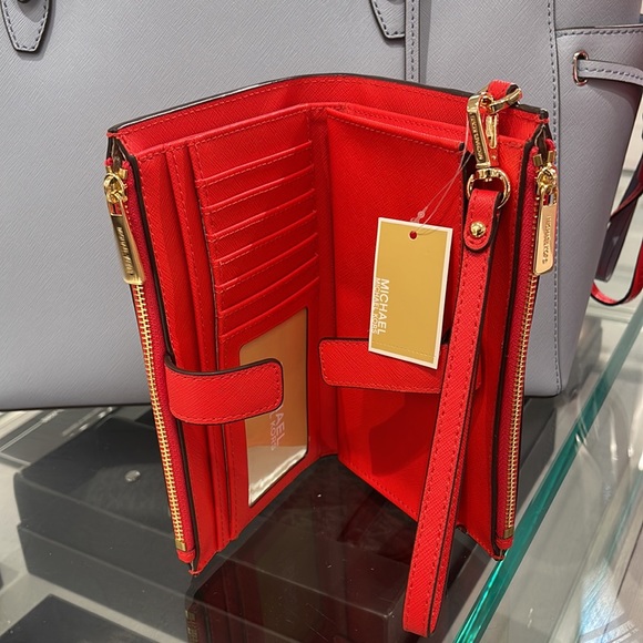 Michael Kors Jet Set Travel Large Double Zip Leather Wristlet phone holder NWT - Picture 15 of 16